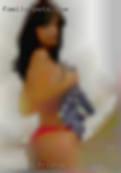 2) friends swingers with benefits from Bradenton FL.