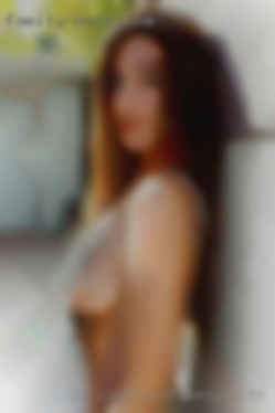 Is confident sexy with her plus body.